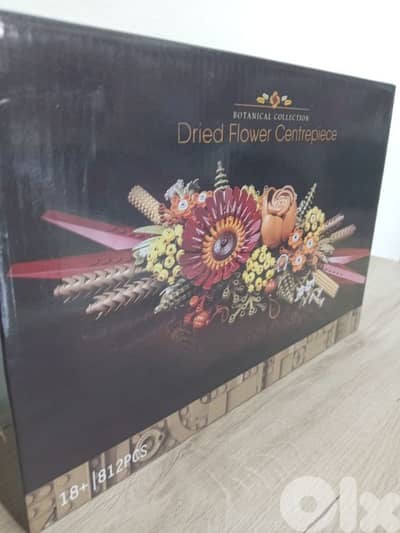 dried flower centrepiece