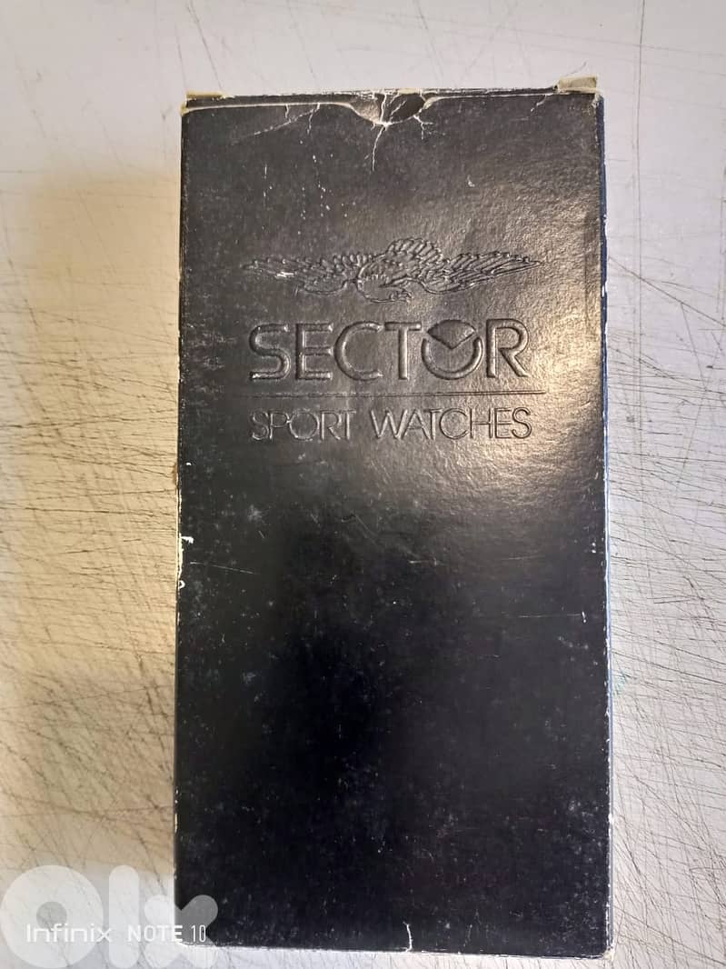 SECTOR Hand Watch 3