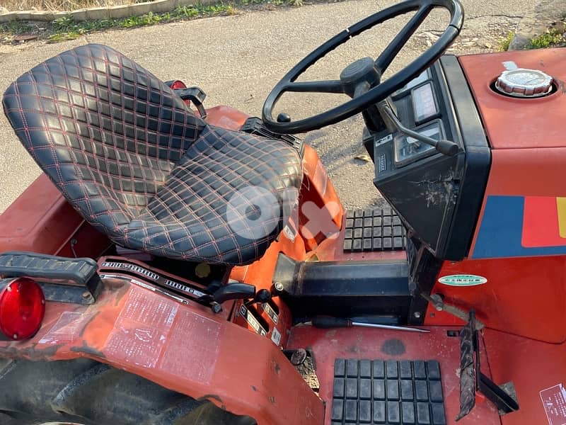 Yanmar 4x4 like new 820hours used ma3o wra2 bi 4500$ 4