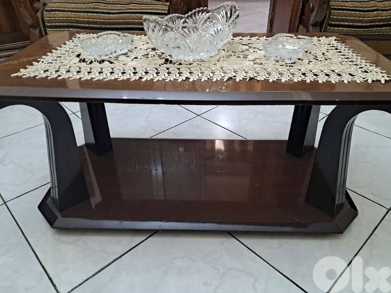 صالون وغرفة جلوس ولوحات 4