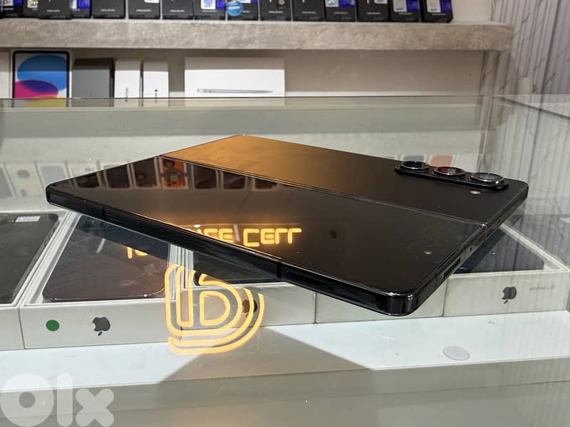 Samsung Z Fold 5 256Gb/12Ram Like New: - Mint Condition 3
