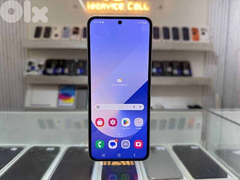 Samsung Z Flip 6 256Gb/12Ram Like New: - Mint Condition 1