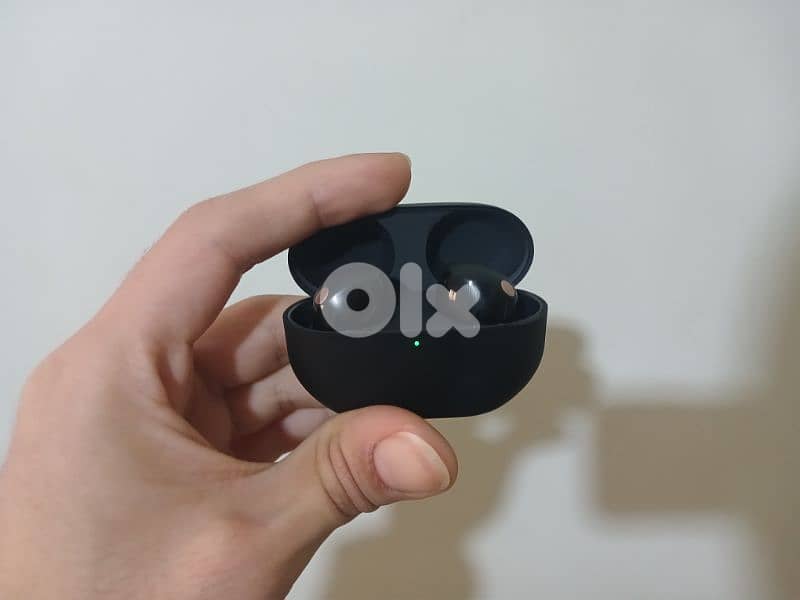 Earbuds Sony WF-1000XM5 for sale used like new 3