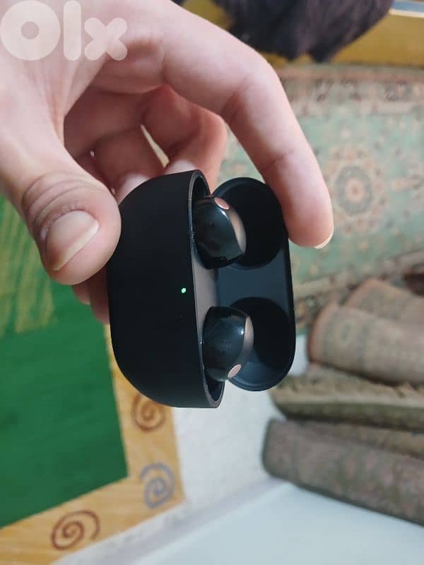 Earbuds Sony WF-1000XM5 for sale used like new 4