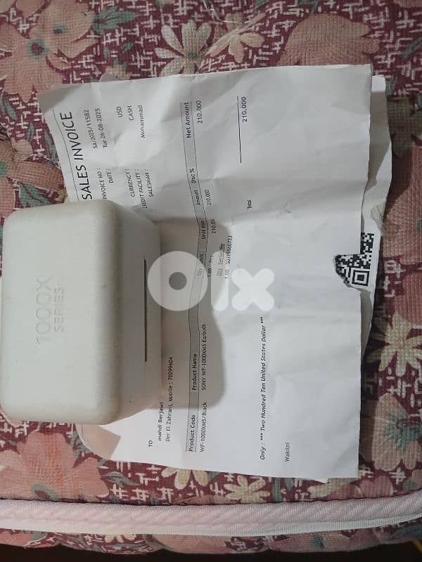 Earbuds Sony WF-1000XM5 for sale used like new 10