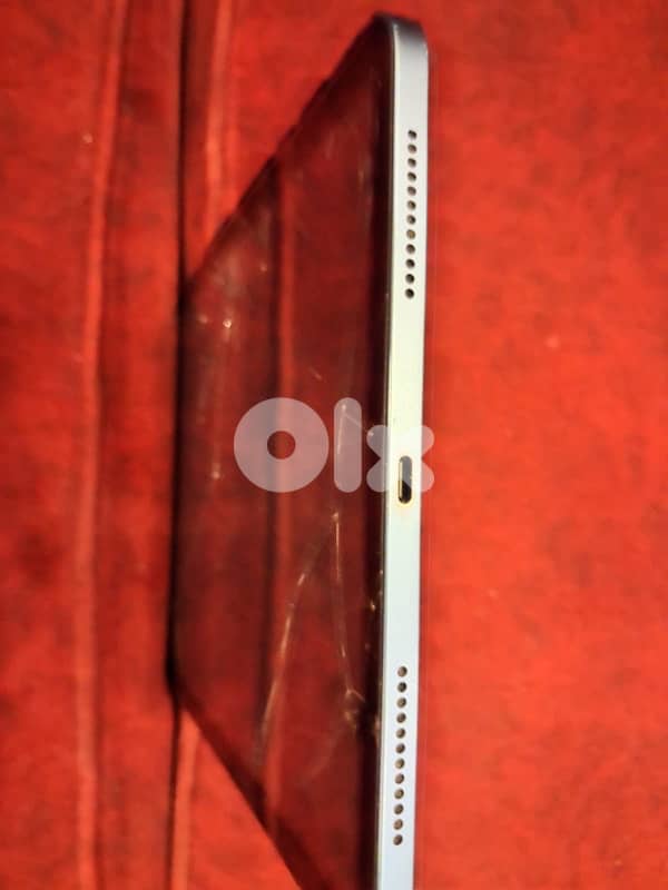 ايباد 10 للبيع بحاله جيده 2