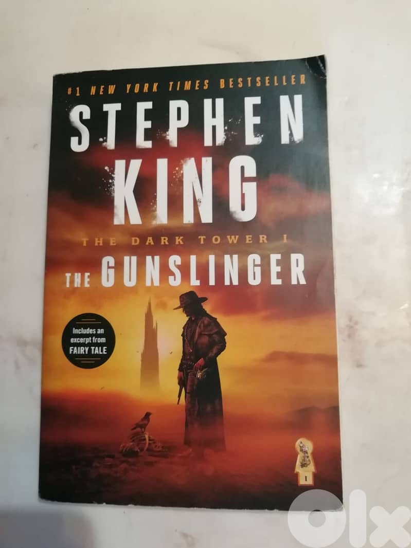 The Dark Tower . The Gunslinger novel by Stephen King 0