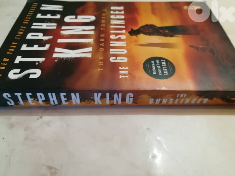 The Dark Tower . The Gunslinger novel by Stephen King 2