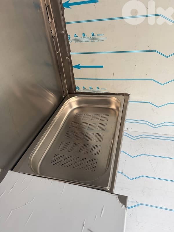 Fully Equipped Food Truck for Sale – Brand New Condition 9