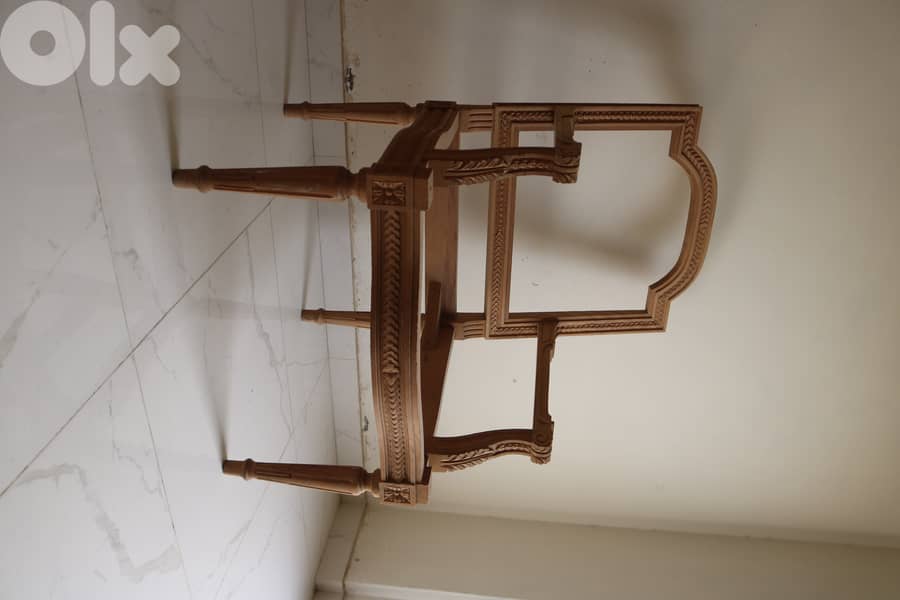 High-Quality Wooden Furniture for Sale – Hand-Crafted & Well-Maintaine 0