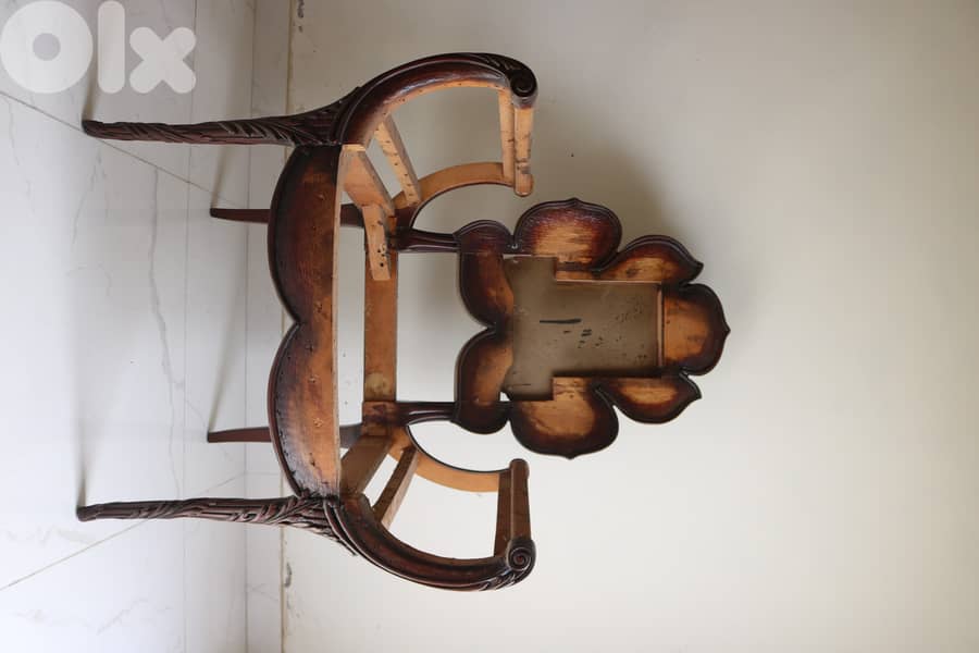 High-Quality Wooden Furniture for Sale – Hand-Crafted & Well-Maintaine 6