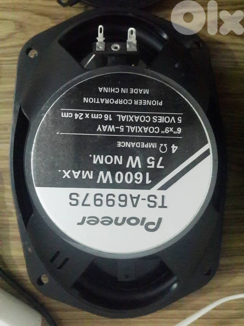 PIONEER CAR STEREO 8