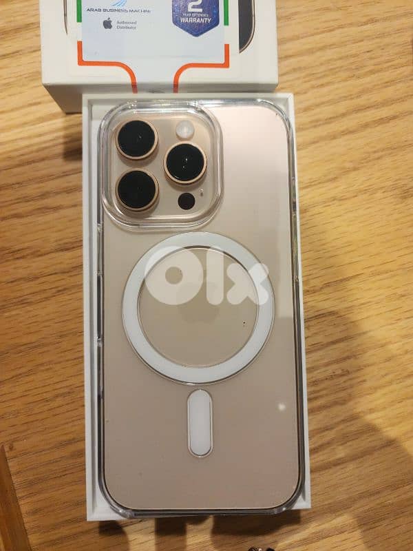 Iphone 16 pro 256 gb Desert 100% battery used 6months 3