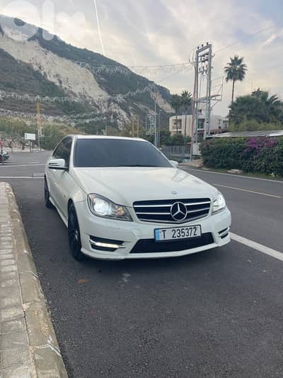 Mercedes-Benz C-Class 2012