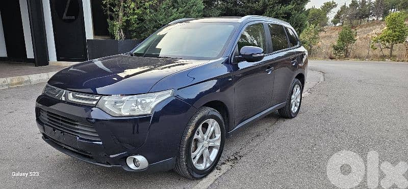 Mitsubishi Outlander 2014 0