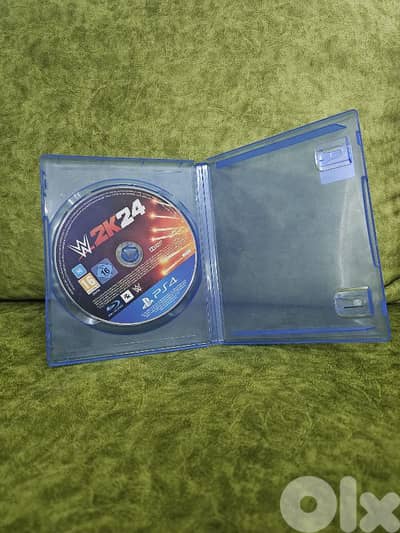 WWE 24 used like new