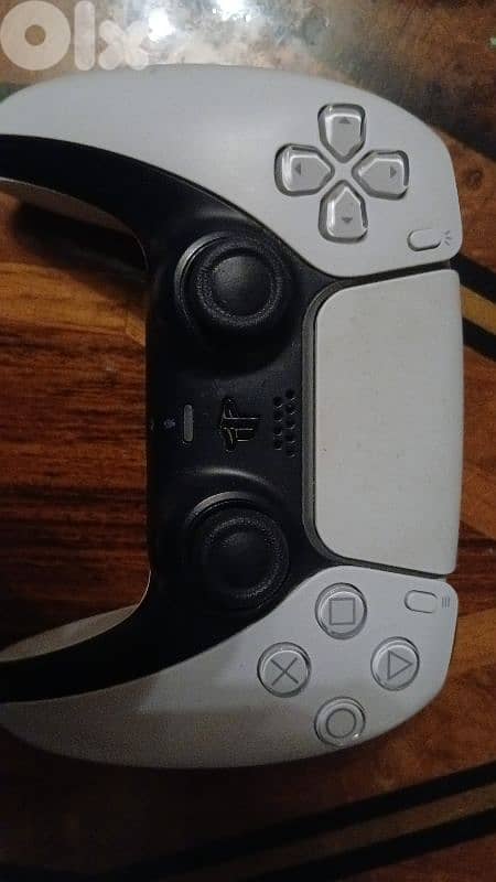 ps5 controller for 30$ 0