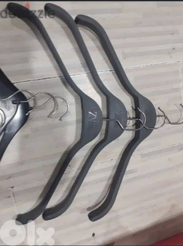 مانيكان وستاندات وتعاليق 1