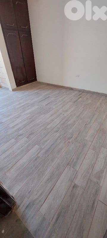 معلم بلاط 10