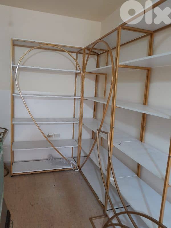 ستاندات ديكورات 0