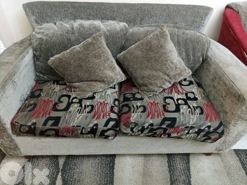 4 sofas for only 150$ 1