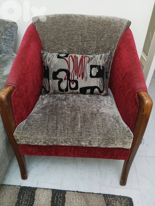 4 sofas for only 150$ 2