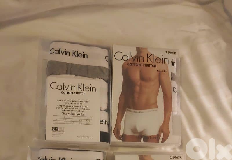 Calvin klein Underwear size Medium and Large ( 40 $ each box ] 0