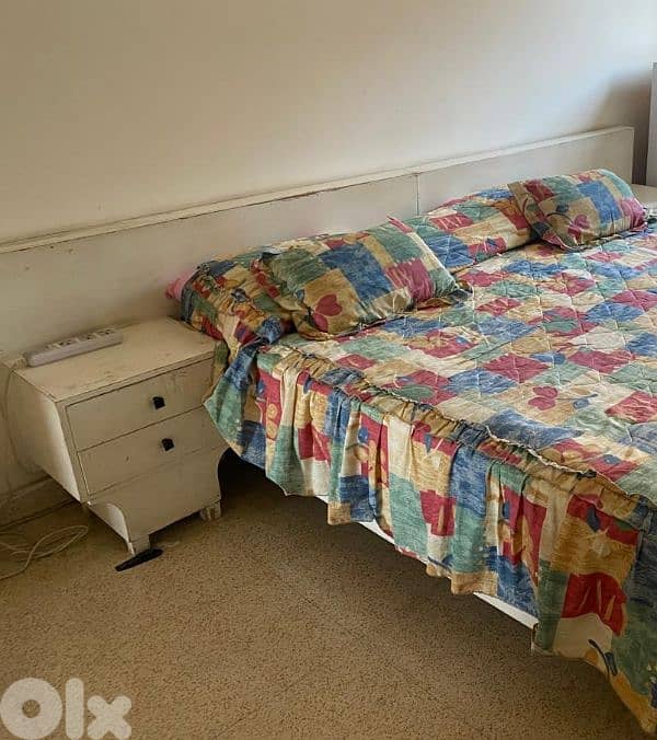 غرفه نوم مجوز خشب جيد 0