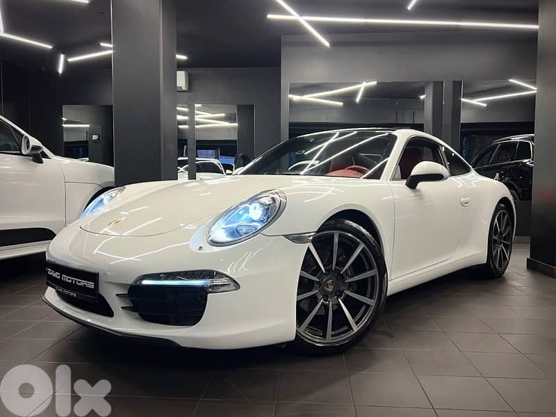 Porsche 911 Carrera 2013 0