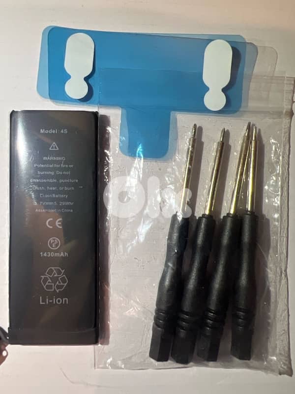 iPhone 4s Brand New Battery 0