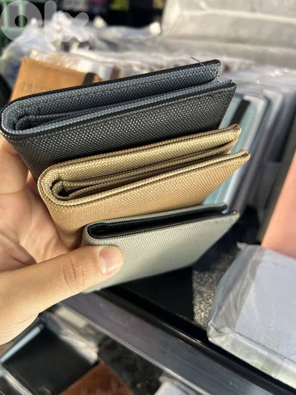 Stylish Fabric Bi-Fold Wallet for Men – Multiple Colors 1