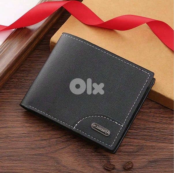 Mens Classic Black Leather Wallet with ID Window & Multiple Card Slots 2