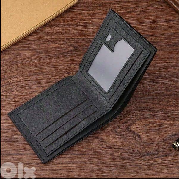 Mens Classic Black Leather Wallet with ID Window & Multiple Card Slots 3