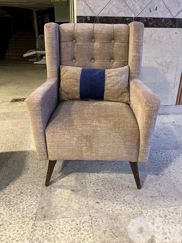 صالون جديد مستخدم اسبوع 4 قطع كلو زان 5