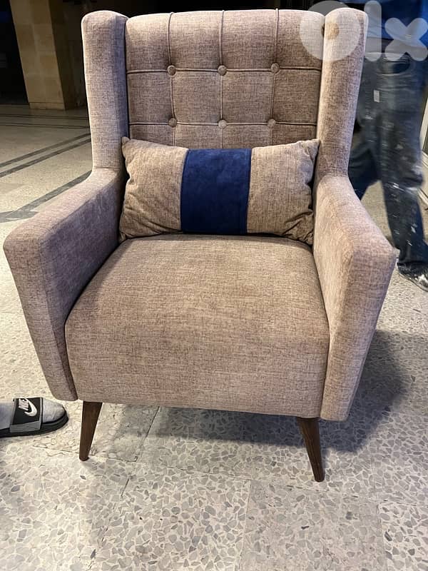 صالون جديد مستخدم اسبوع 4 قطع كلو زان 7