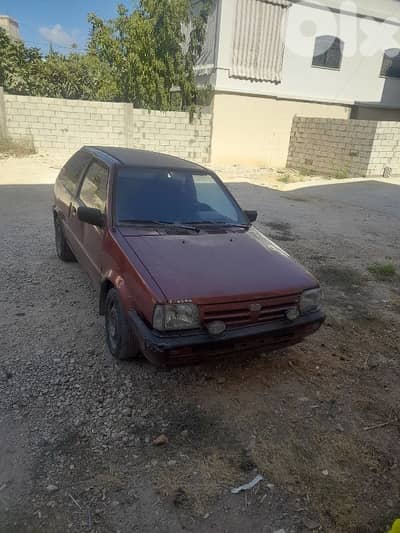 نيسان ميكرا 1989