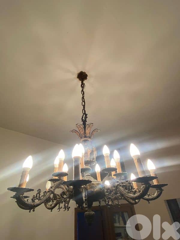 ثرية نحاس صب 4