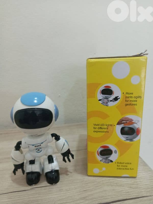 RUKE mini robot touch control 2
