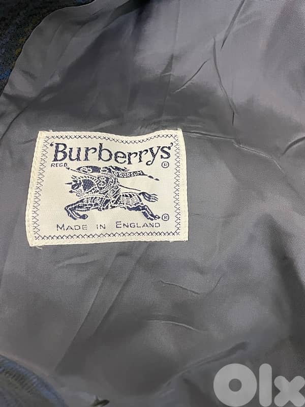 Burberrys 4