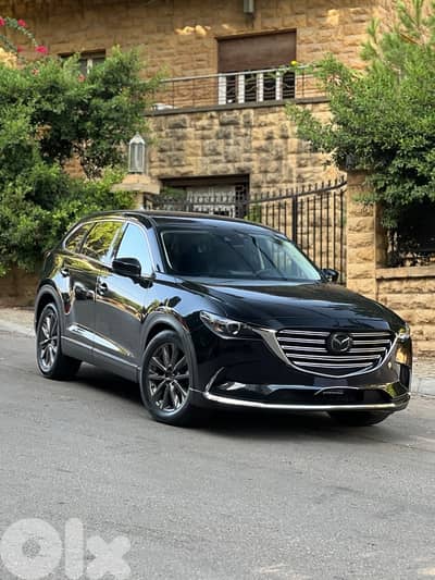 Mazda CX-9 touring plus 2018- ONE YEAR WARRANTY