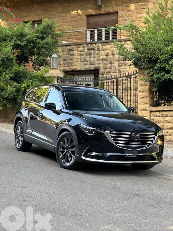 Mazda CX-9 touring plus 2018- ONE YEAR WARRANTY 0