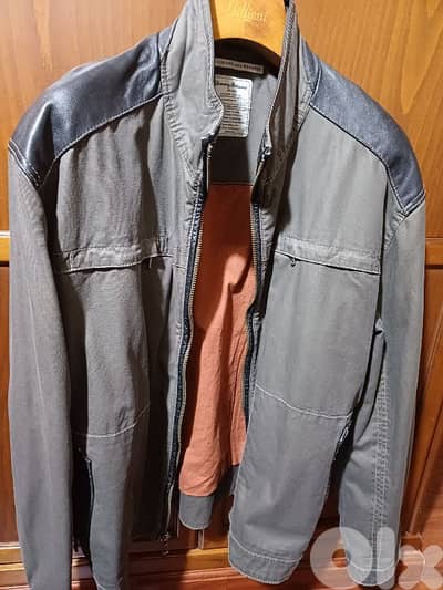 Tommy Bahamas jacket