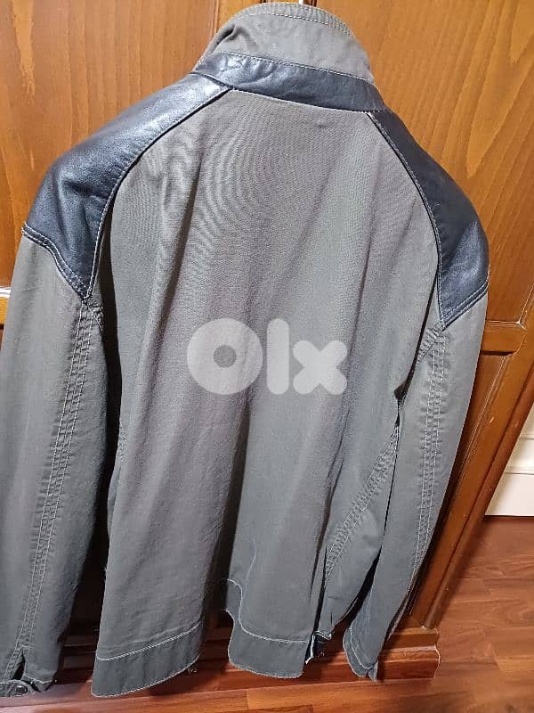 Tommy Bahamas jacket 1