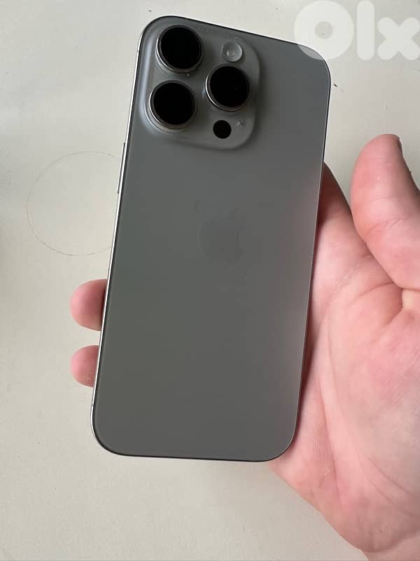 CLEANEST iPhone 16 Pro 256 GB 0