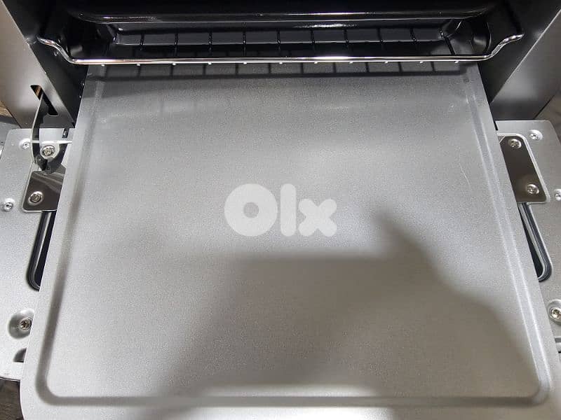 New Pizza Oven, never used before 2