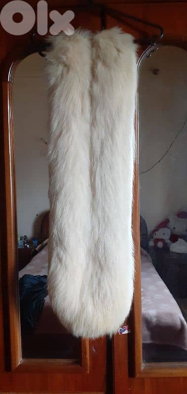 فروة للرقبة من فرو الثعلب الاصلي فخمةوأصلية ١٠٠% 0