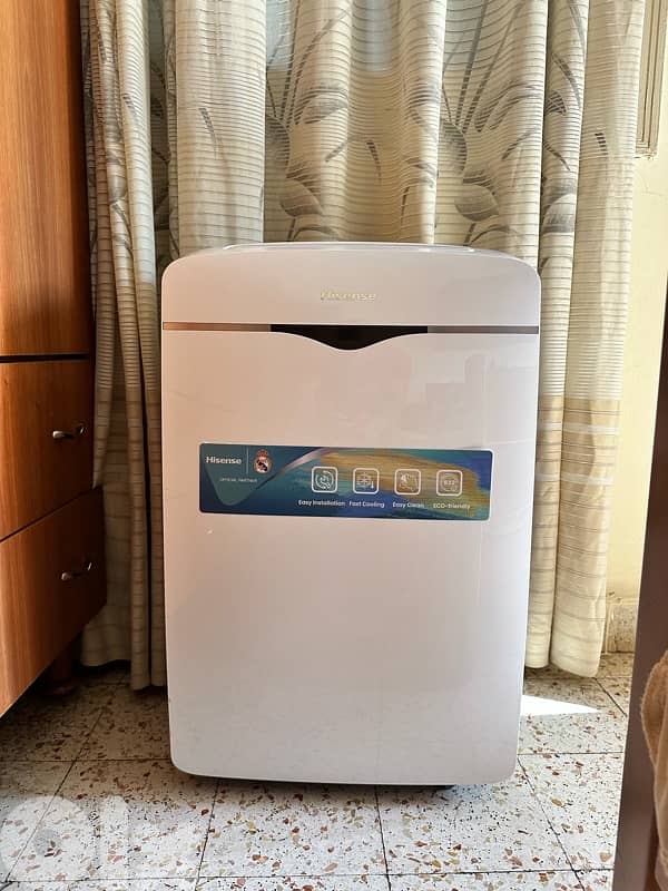 Like-New ‎12,000 BTU Portable AC (& Heater) – Hisense – Ashrafieh 0