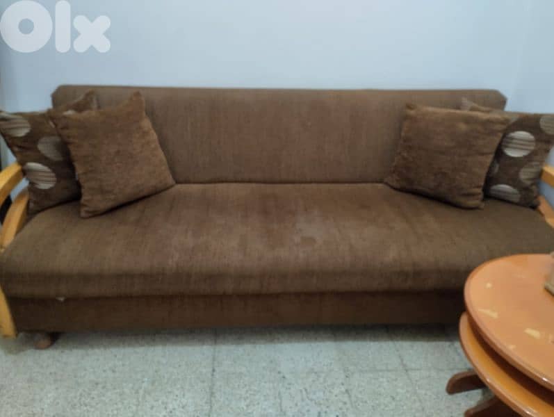 sofa & storage shelves 0