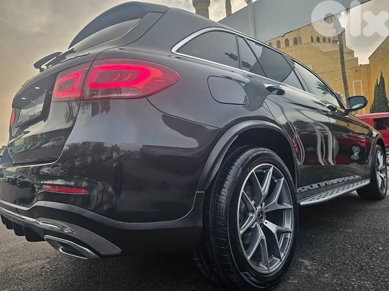Mercedes GLC300 AMG Package 0