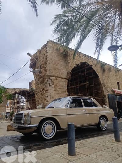 Mercedes-Benz 200 Series 1974 Matching numbers